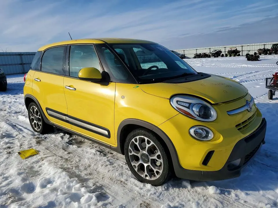 2014 FIAT 500L TREKKING  