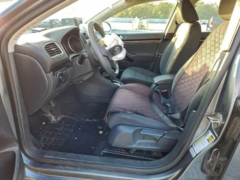 2012 VOLKSWAGEN JETTA S  