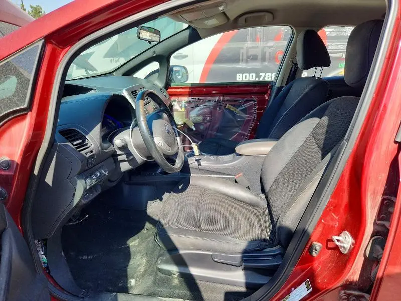 2013 NISSAN LEAF S  