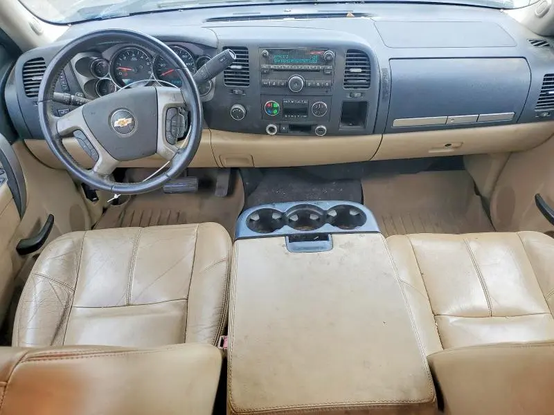 2011 CHEVROLET SILVERADO K1500 LT  