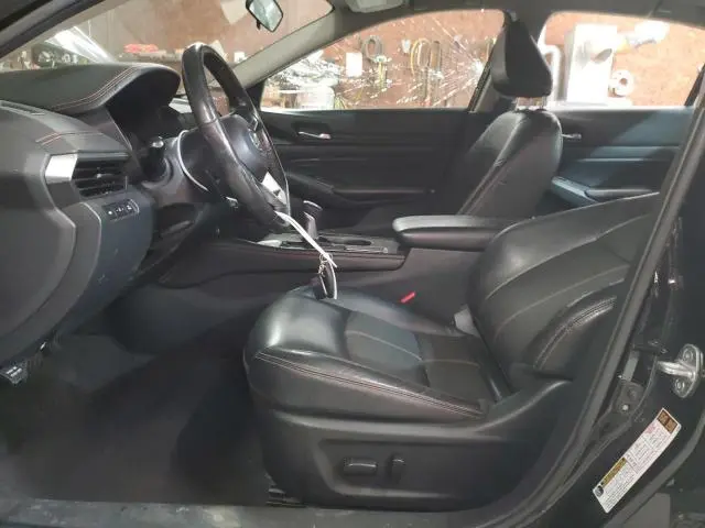 2022 NISSAN ALTIMA SR  