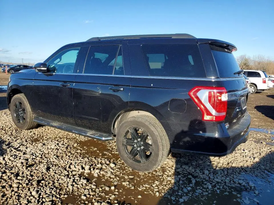 2021 FORD EXPEDITION XLT  