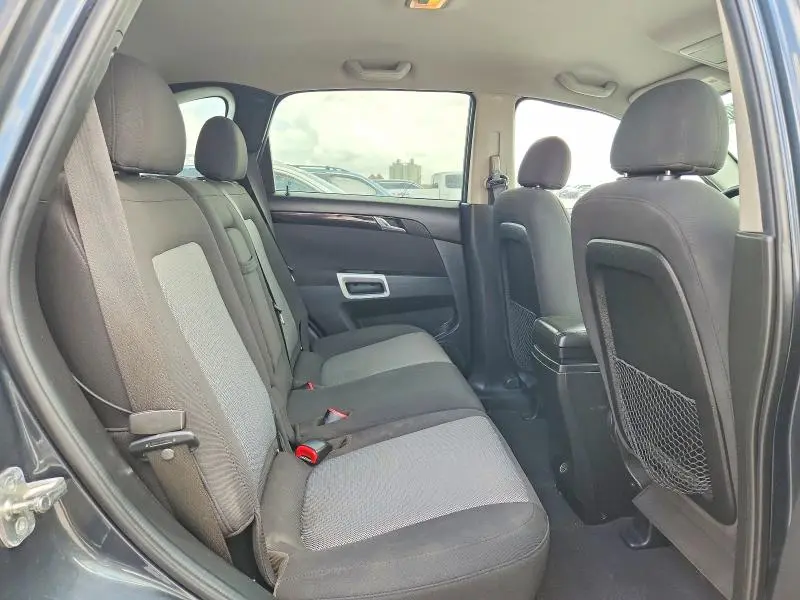 2013 CHEVROLET CAPTIVA LT  