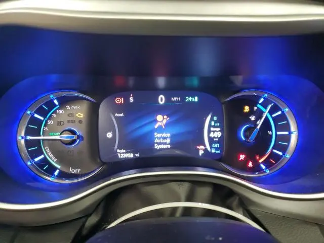 2017 CHRYSLER PACIFICA EHYBRID PREMIUM  