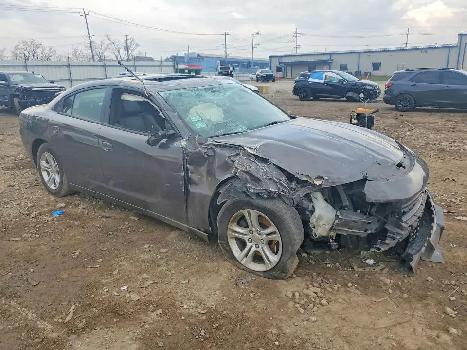 2021 DODGE CHARGER SXT  