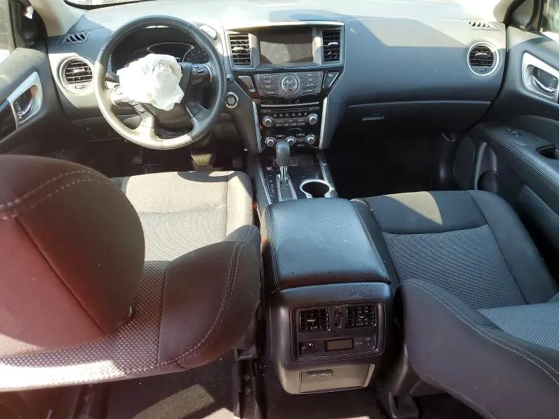 2020 NISSAN PATHFINDER SV  