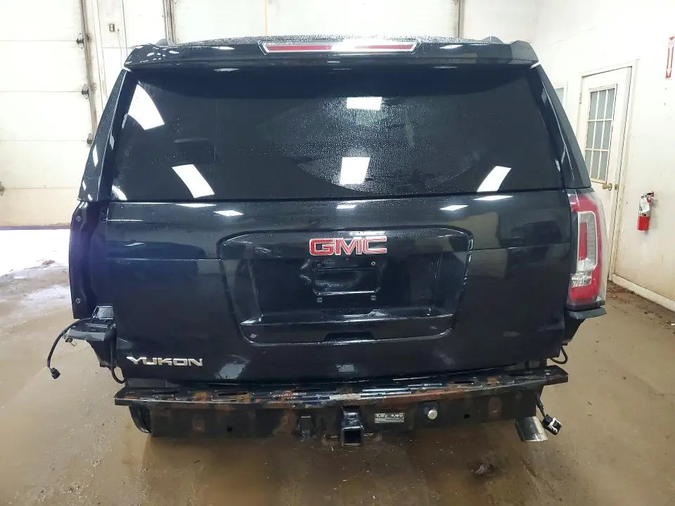 2018 GMC YUKON SLT  