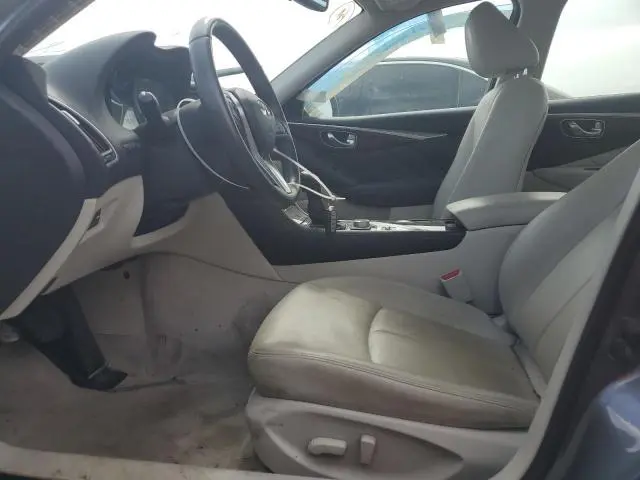 2018 INFINITI Q50 LUXE  