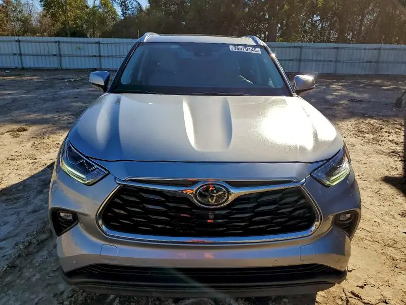 2020 TOYOTA HIGHLANDER LIMITED  