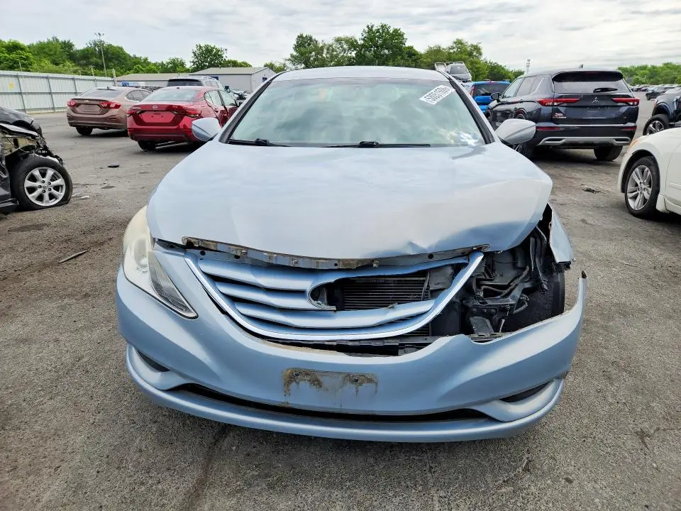 2013 HYUNDAI SONATA GLS  