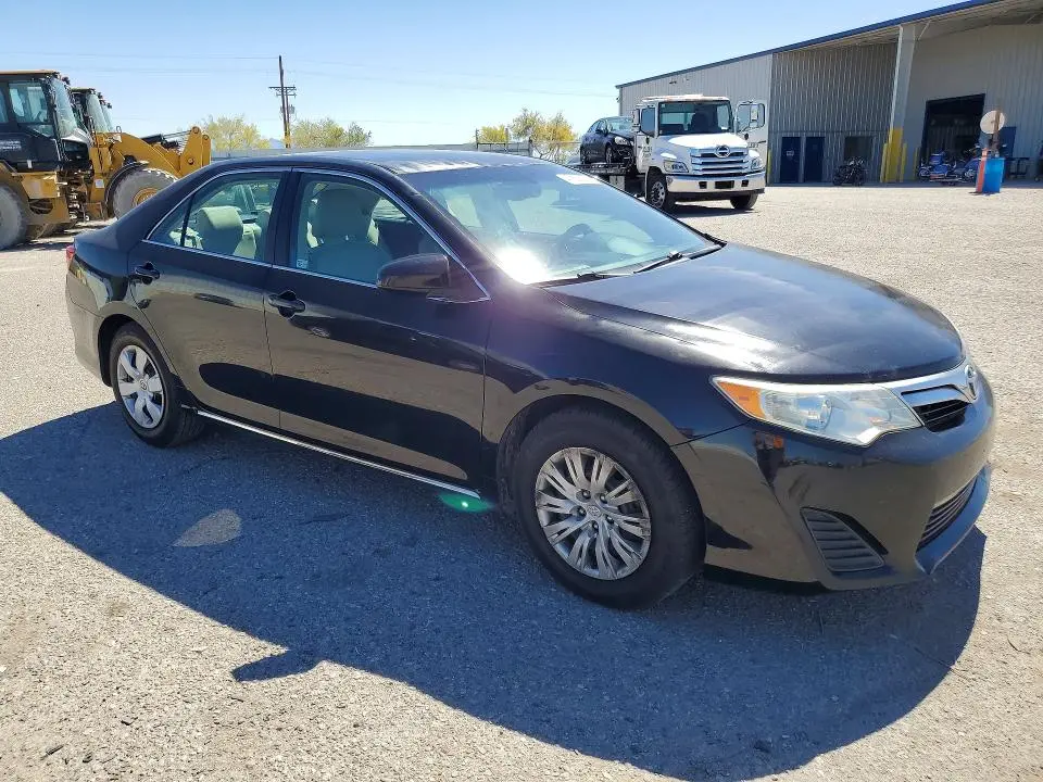 2012 TOYOTA CAMRY LE  