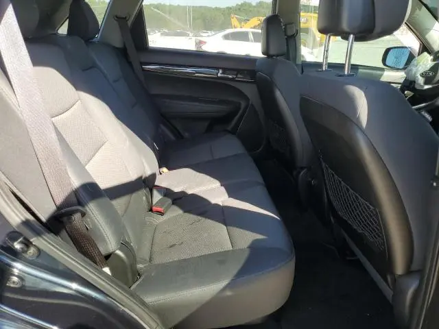 2013 KIA SORENTO LX  