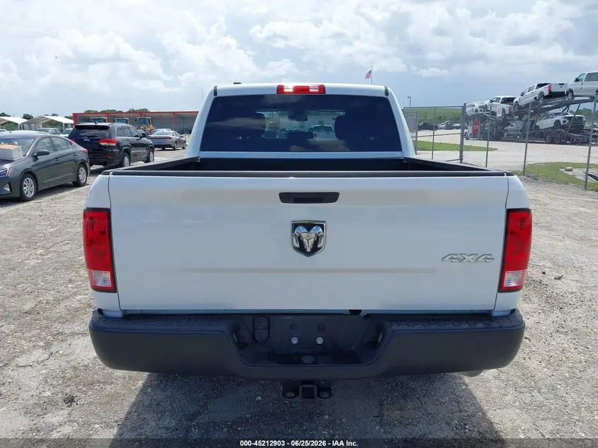 2021 RAM 1500 CLASSIC TRADESMAN  4X4 5'7 BOX