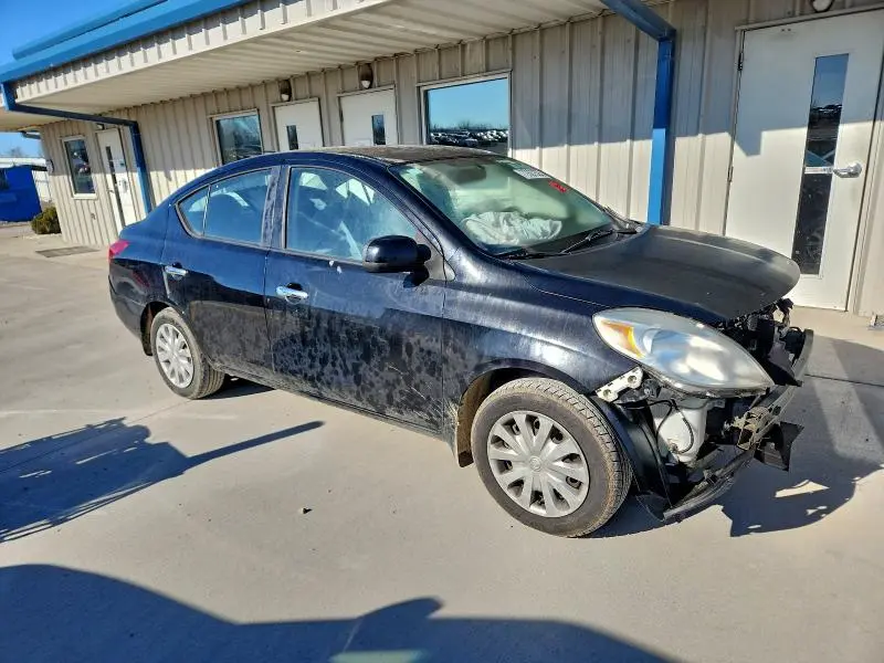 2012 NISSAN VERSA S  