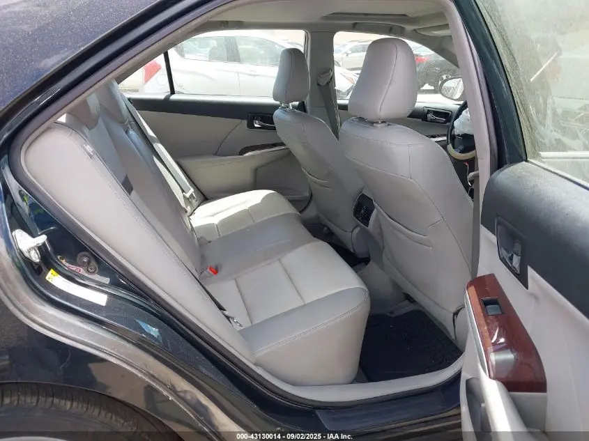 2012 TOYOTA CAMRY XLE