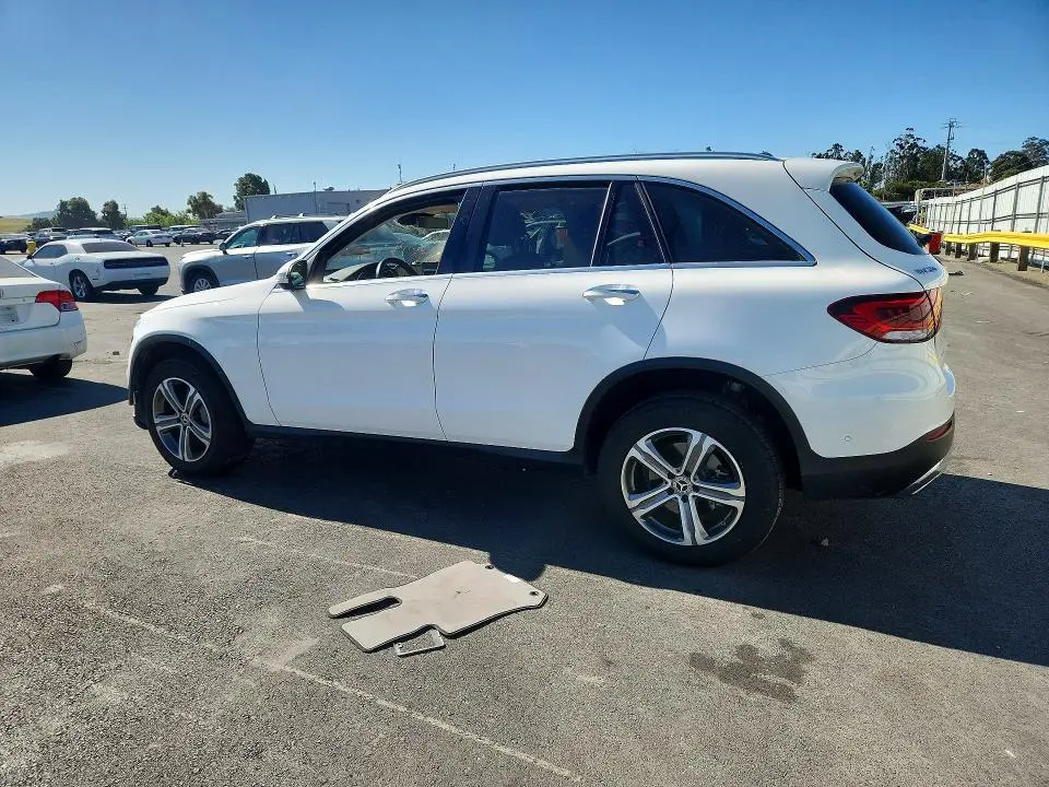 2022 MERCEDES-BENZ GLC 300 4MATIC  
