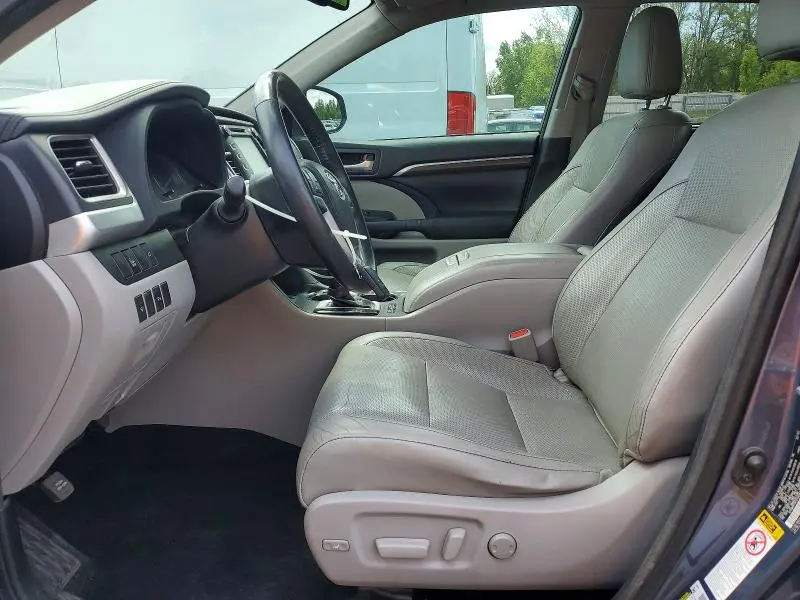 2015 TOYOTA HIGHLANDER LIMITED  