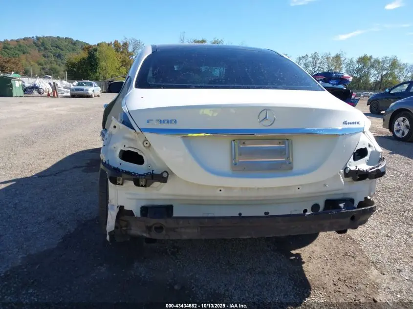 2015 MERCEDES-BENZ C 300 LUXURY 4MATIC