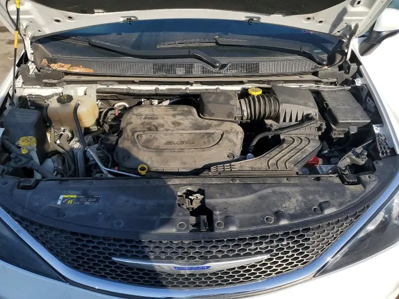 2020 CHRYSLER VOYAGER LXI  