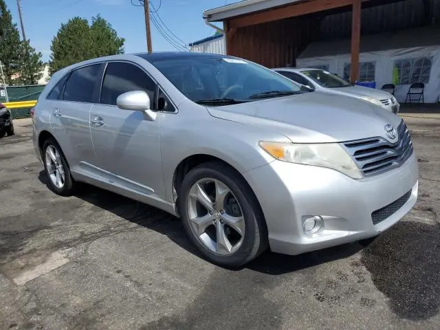 2012 TOYOTA VENZA LE