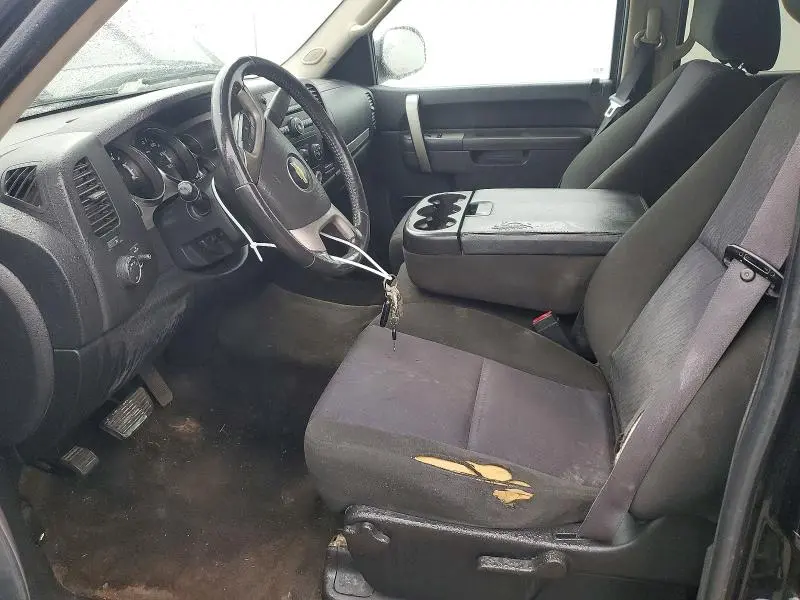 2011 CHEVROLET SILVERADO K1500 LT  