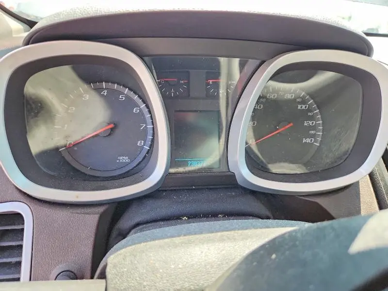 2010 CHEVROLET EQUINOX LT  