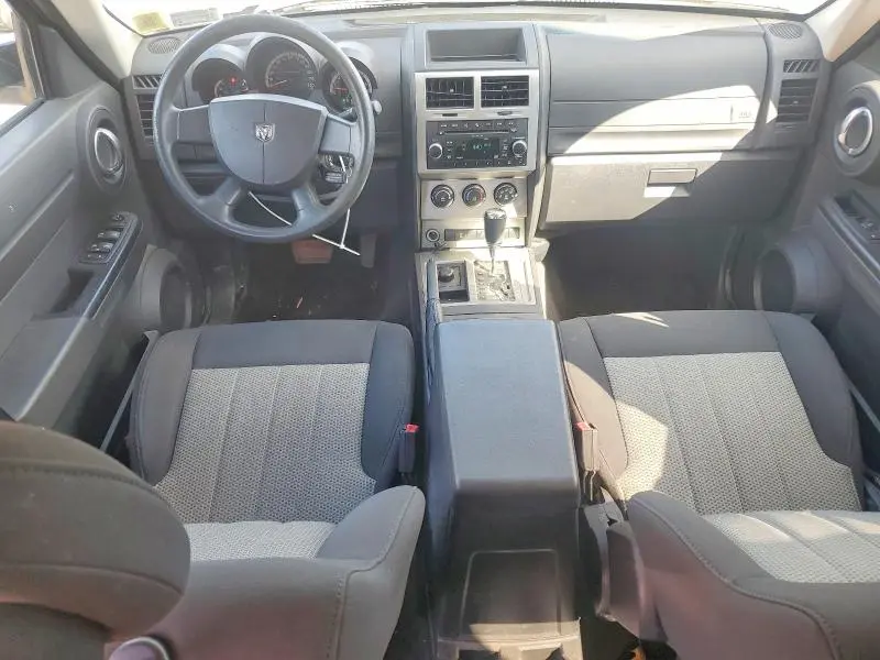 2010 DODGE NITRO SE  
