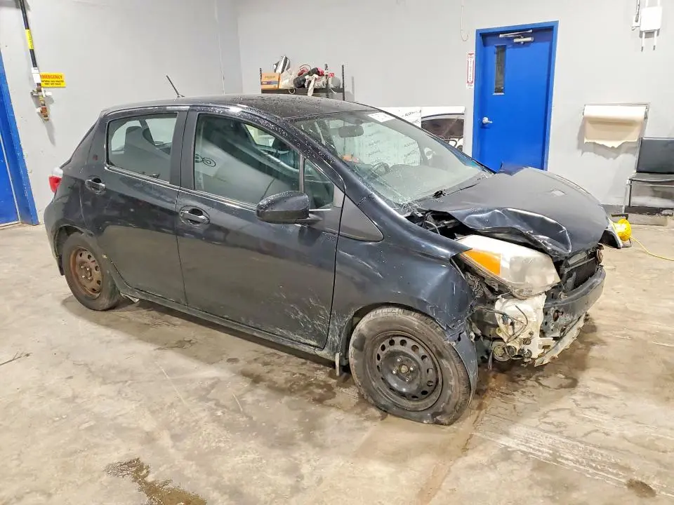 2014 TOYOTA YARIS 5-DOOR L  