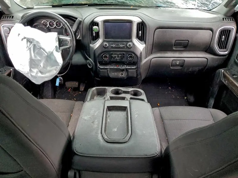 2021 CHEVROLET SILVERADO K1500 LT  