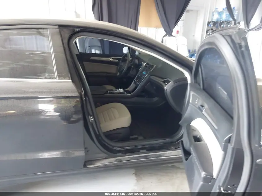 2019 FORD FUSION S