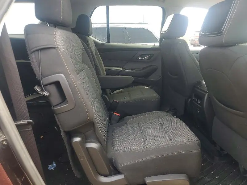 2021 CHEVROLET TRAVERSE LT  