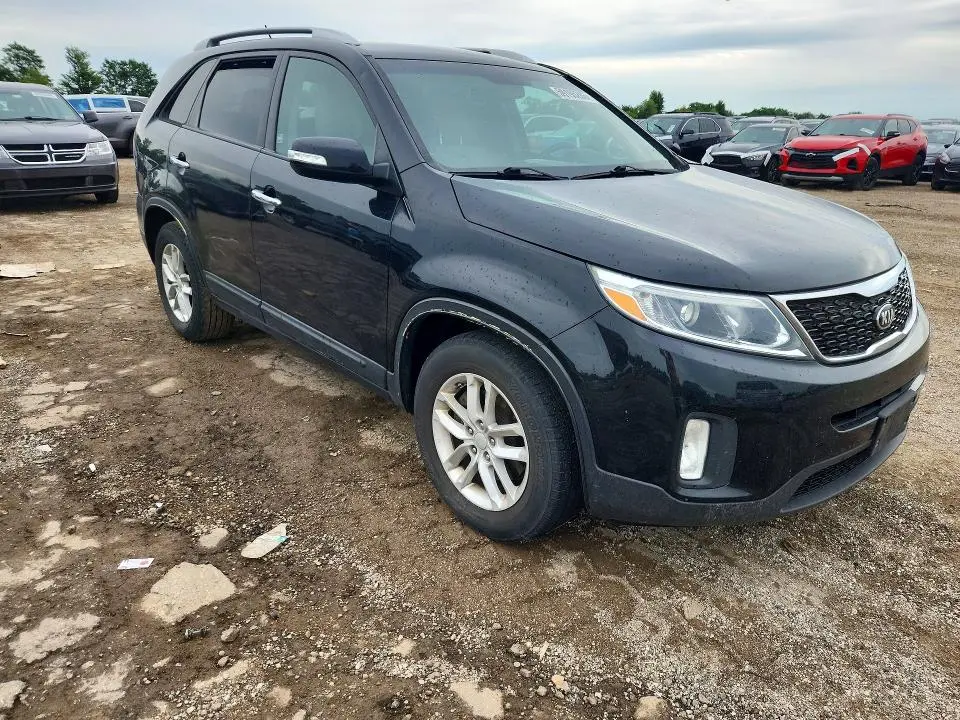 2014 KIA SORENTO LX  