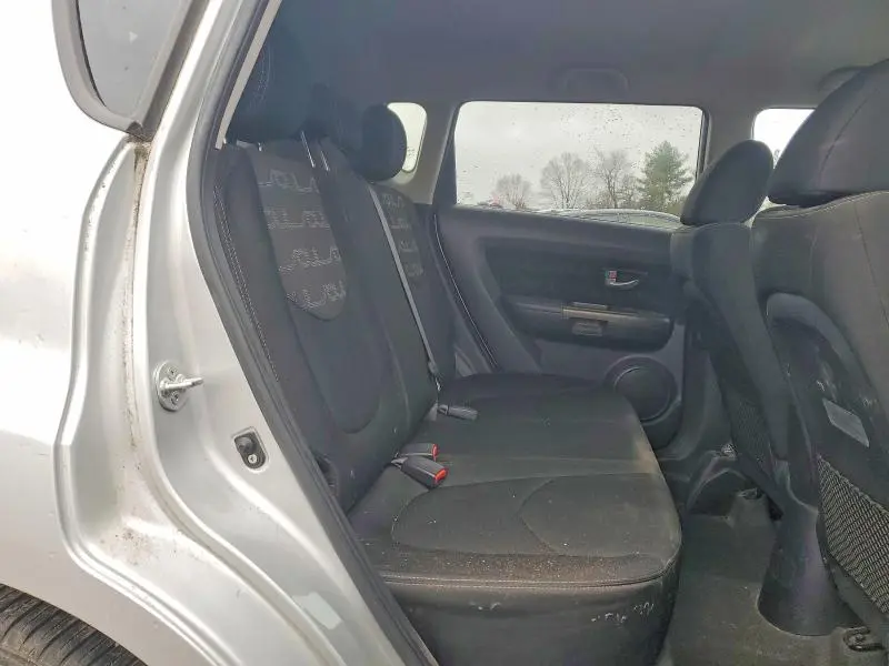 2012 KIA SOUL +  