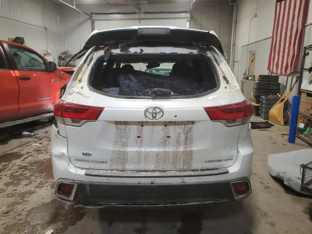 2018 TOYOTA HIGHLANDER LIMITED  