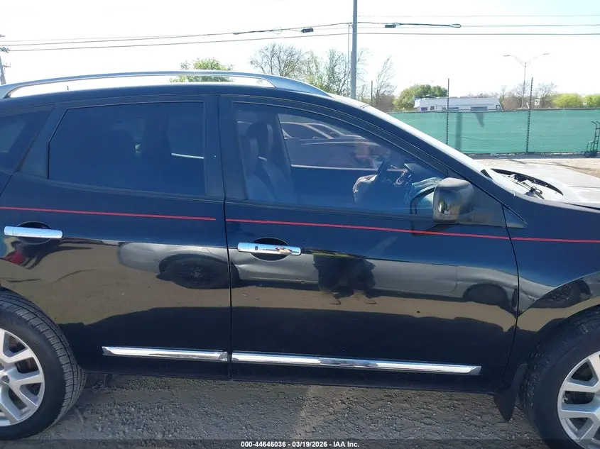 2011 NISSAN ROGUE SV