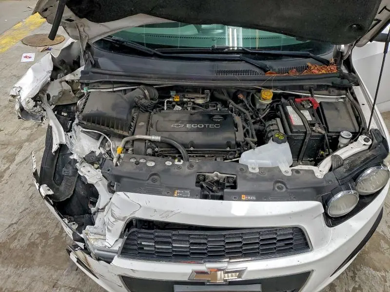 2014 CHEVROLET SONIC LT  