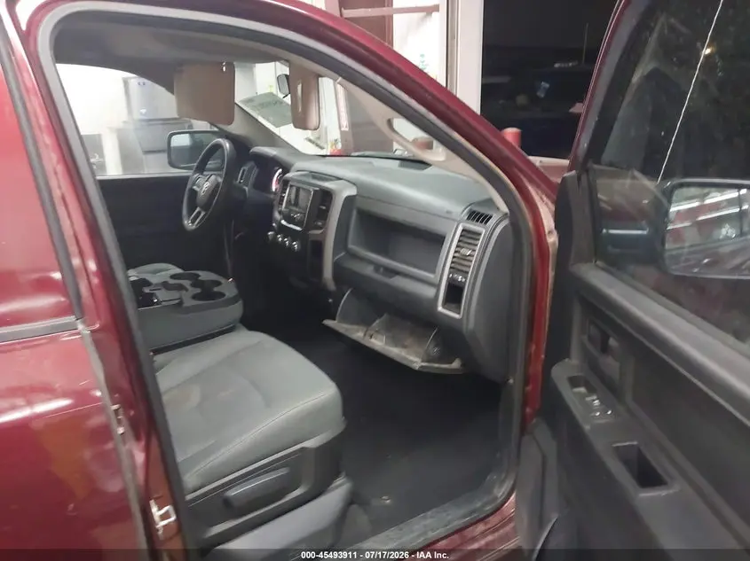 2016 RAM 1500 EXPRESS