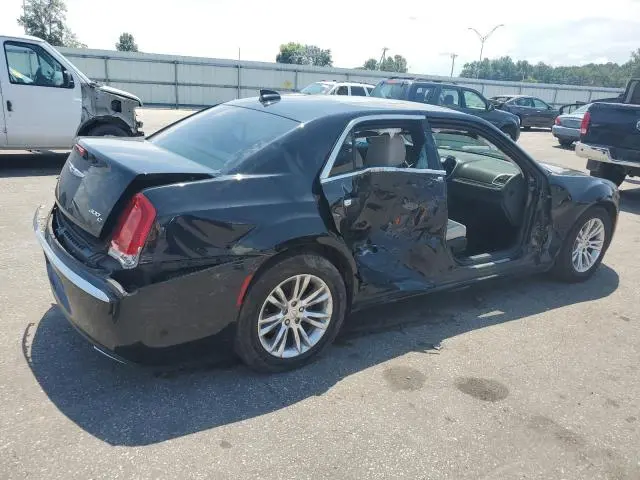 2016 CHRYSLER 300C   
