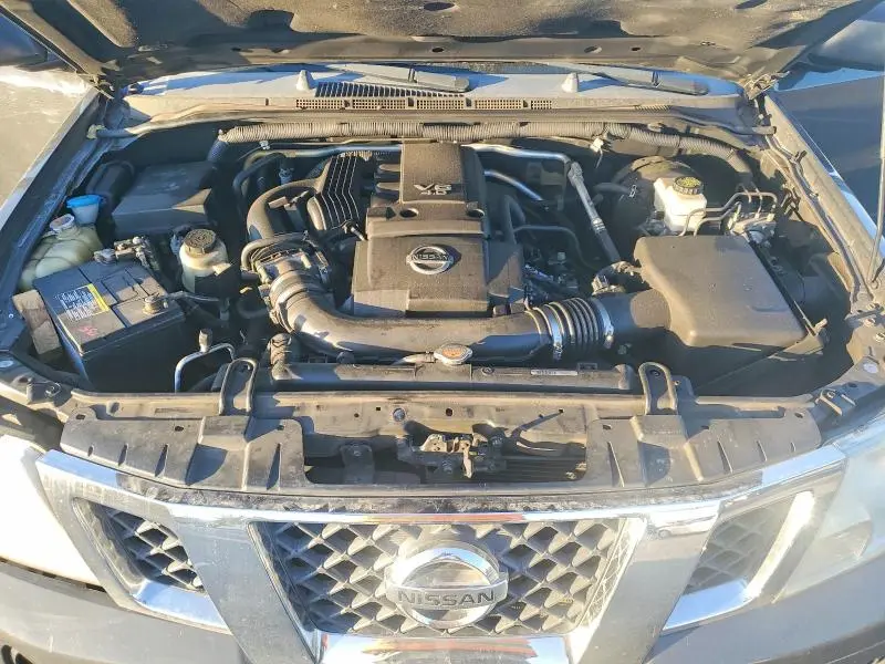 2013 NISSAN FRONTIER SV  