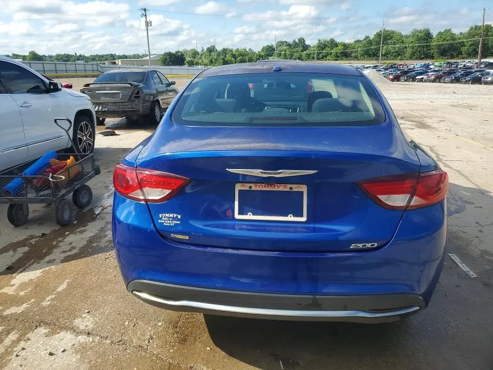 2016 CHRYSLER 200 LIMITED  