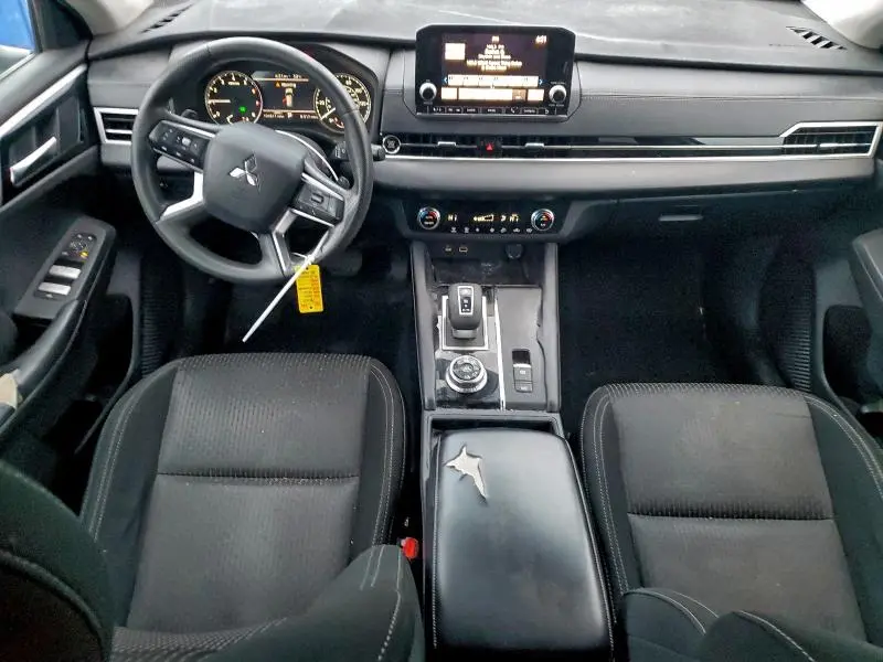 2022 MITSUBISHI OUTLANDER ES  