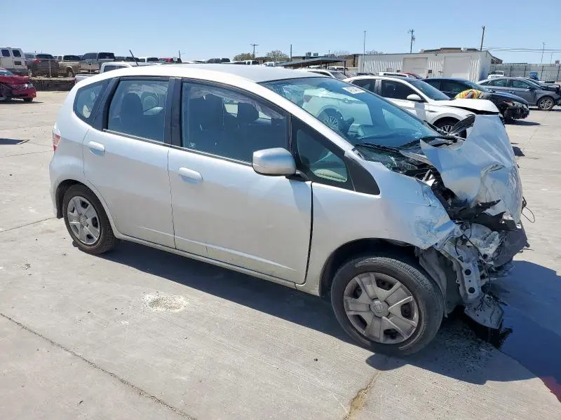 2012 HONDA FIT   