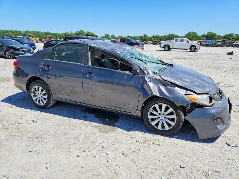 2013 TOYOTA COROLLA LE  