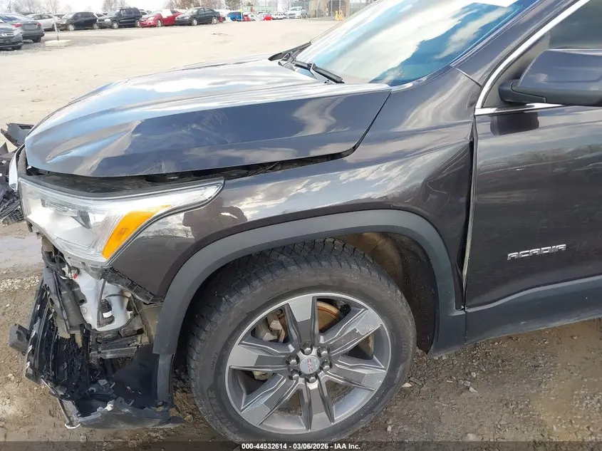 2017 GMC ACADIA SLT-2