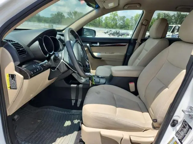 2013 KIA SORENTO LX  