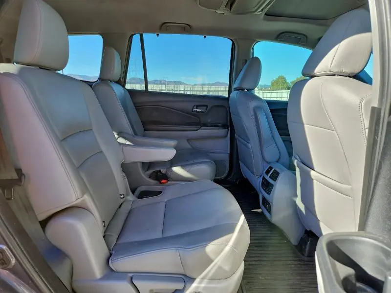 2019 HONDA PILOT TOURING  