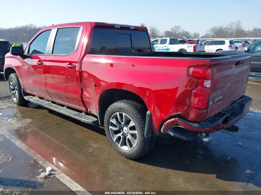 2025 CHEVROLET SILVERADO 1500 4WD  SHORT BED RST