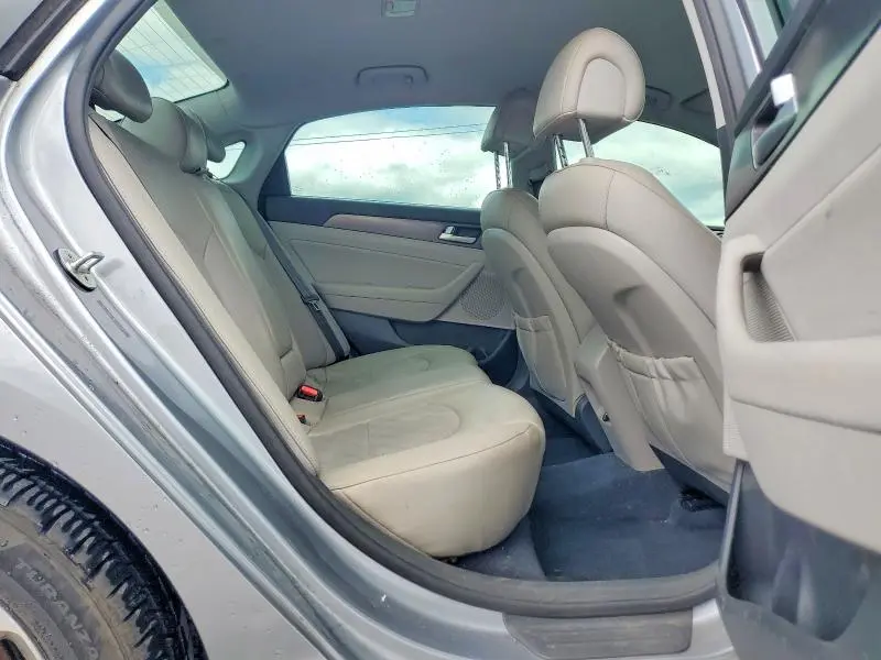 2015 HYUNDAI SONATA SPORT  