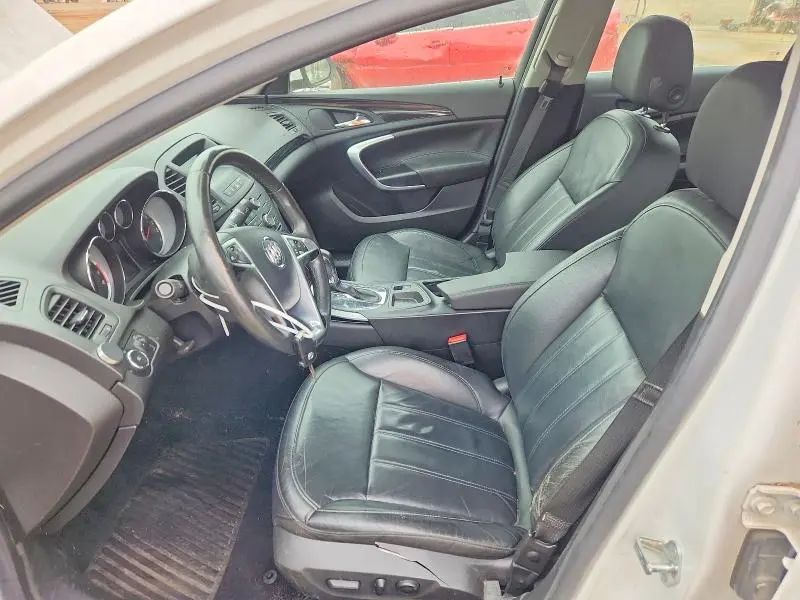 2011 BUICK REGAL CXL  