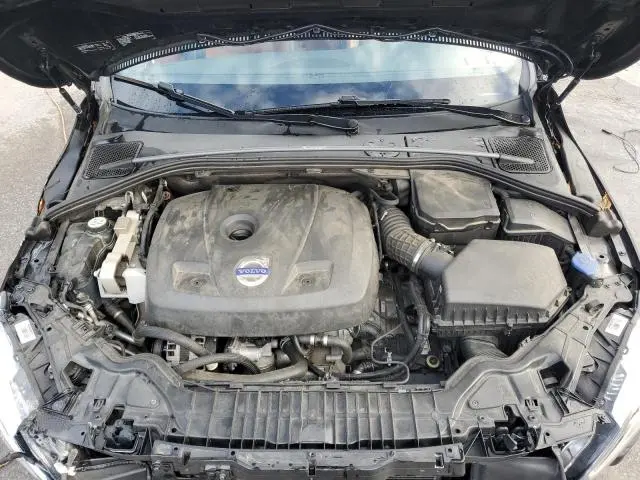 2015 VOLVO S60 PLATINUM  